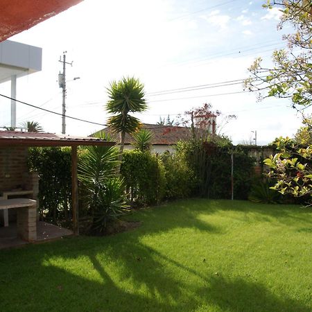 Hostal el Parque Tababela Habitación foto