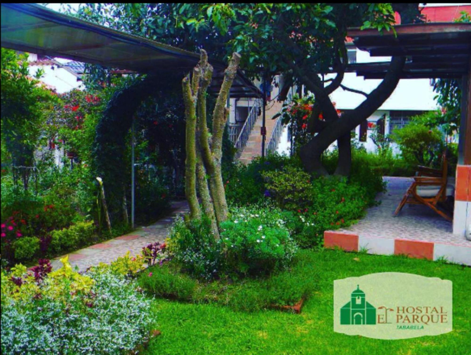 Hostal el Parque Tababela Exterior foto